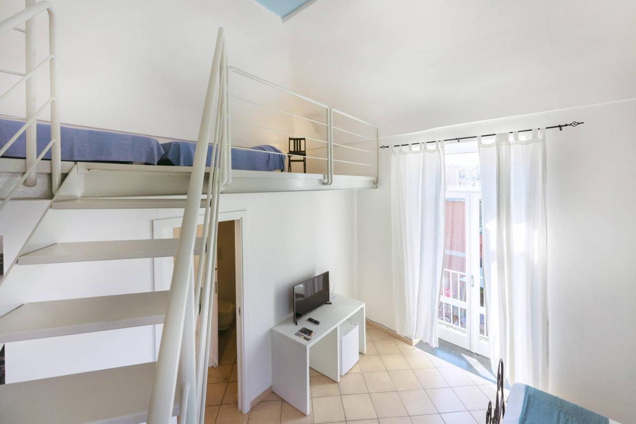 Palazzo Attila - Gioia Apartments Procida Extérieur photo