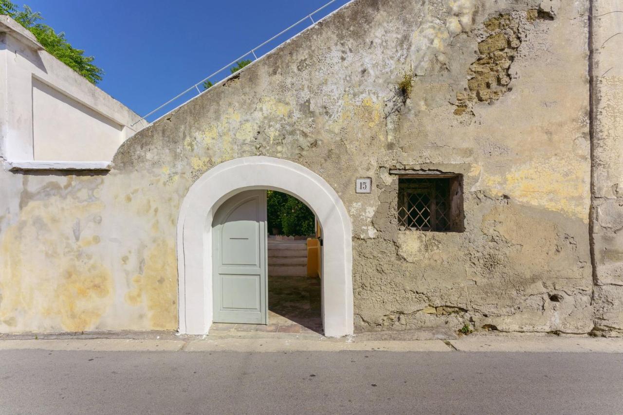 Palazzo Attila - Gioia Apartments Procida Extérieur photo