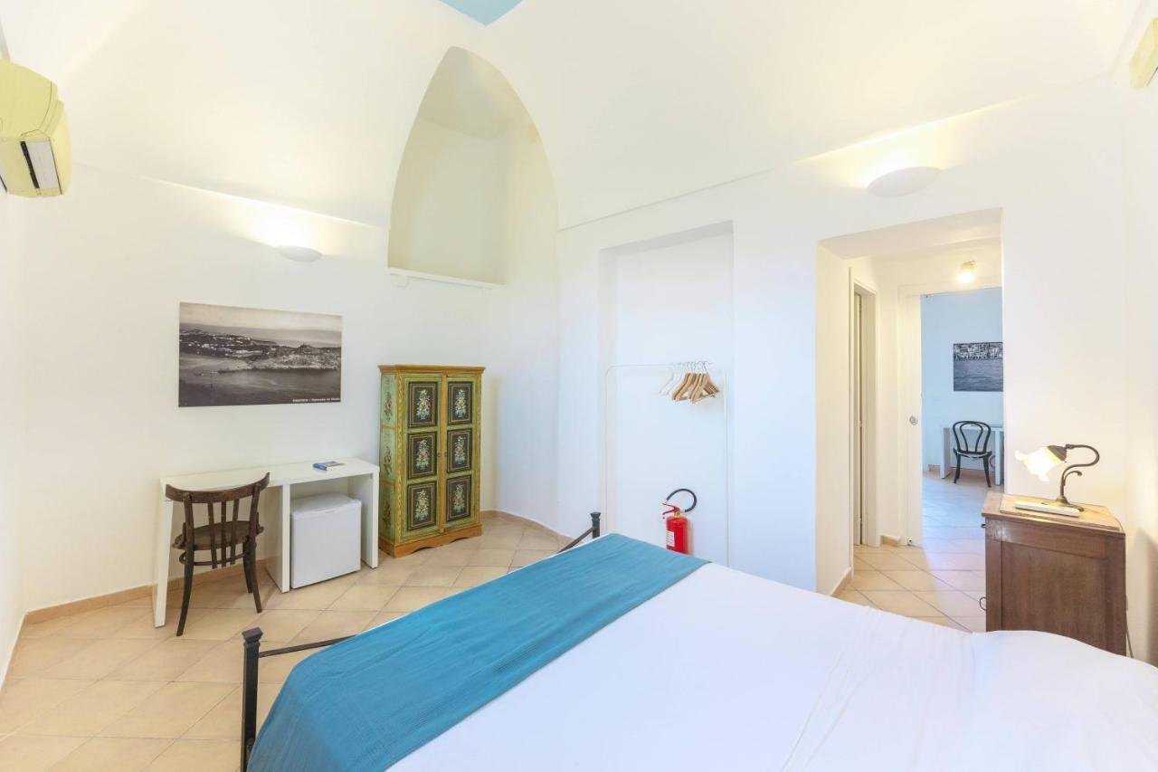 Palazzo Attila - Gioia Apartments Procida Extérieur photo