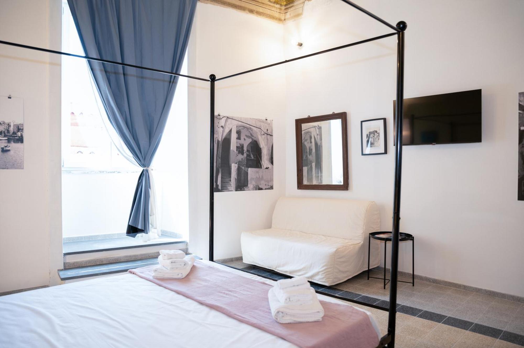 Palazzo Attila - Gioia Apartments Procida Extérieur photo